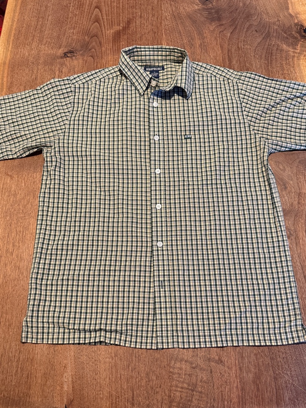 AERO SS Button-Up - M